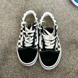 Boy’s checkered Vans
